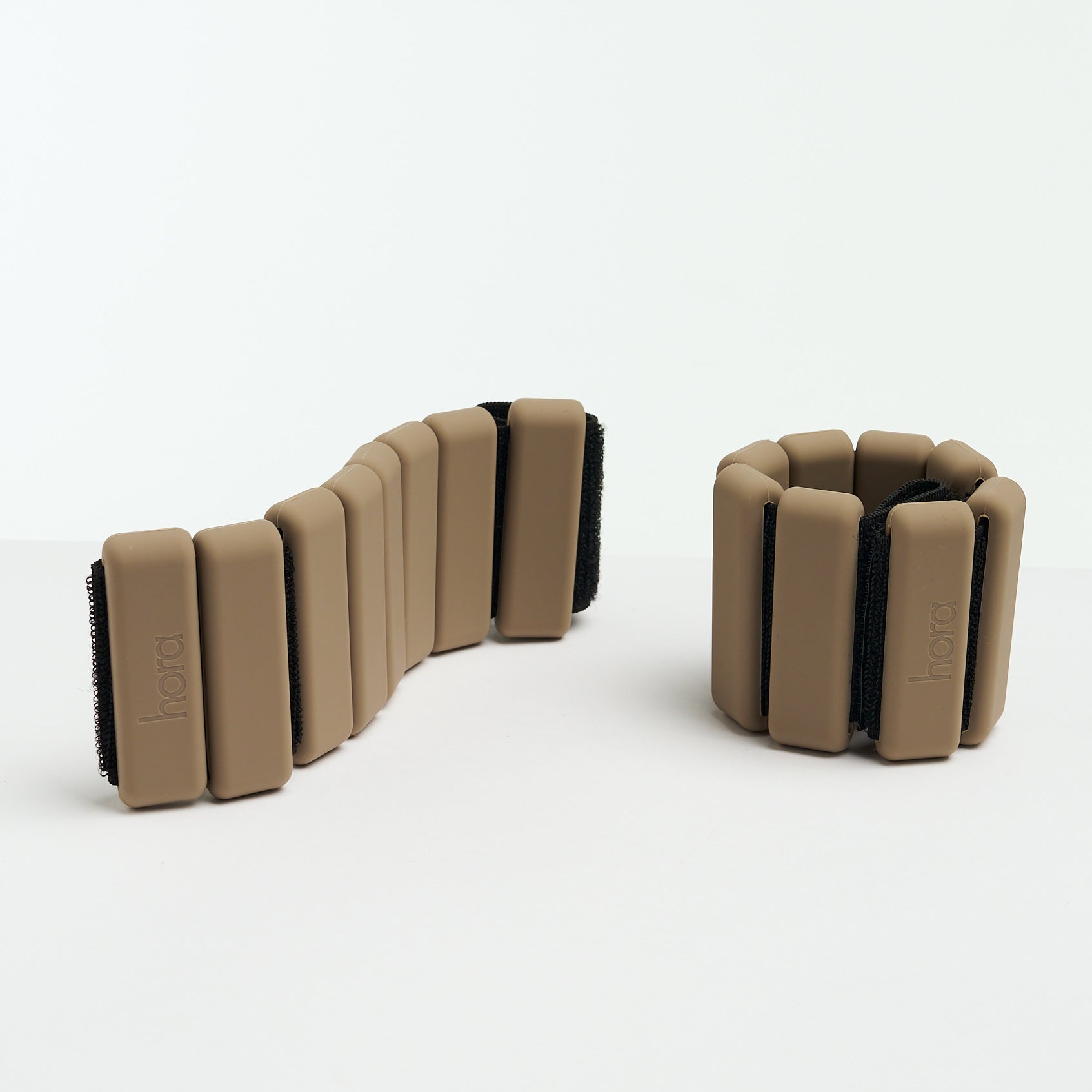 paire bracelets lestés marrons