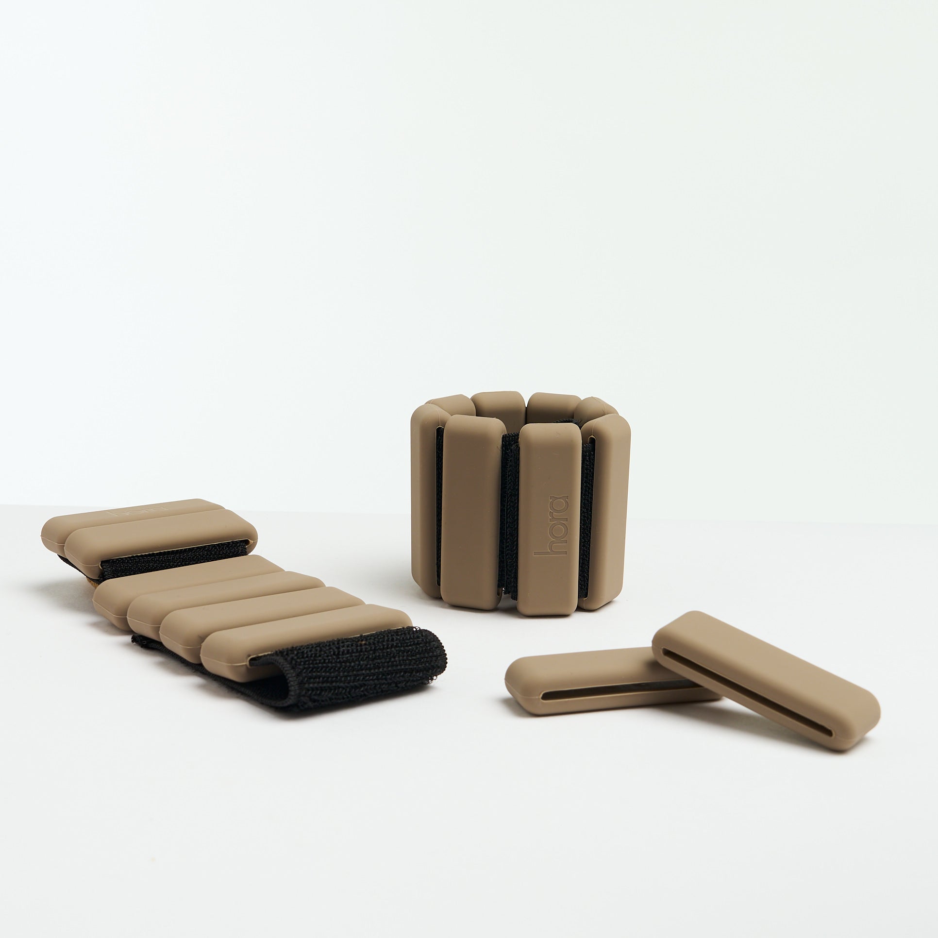 paire bracelets lestés marrons